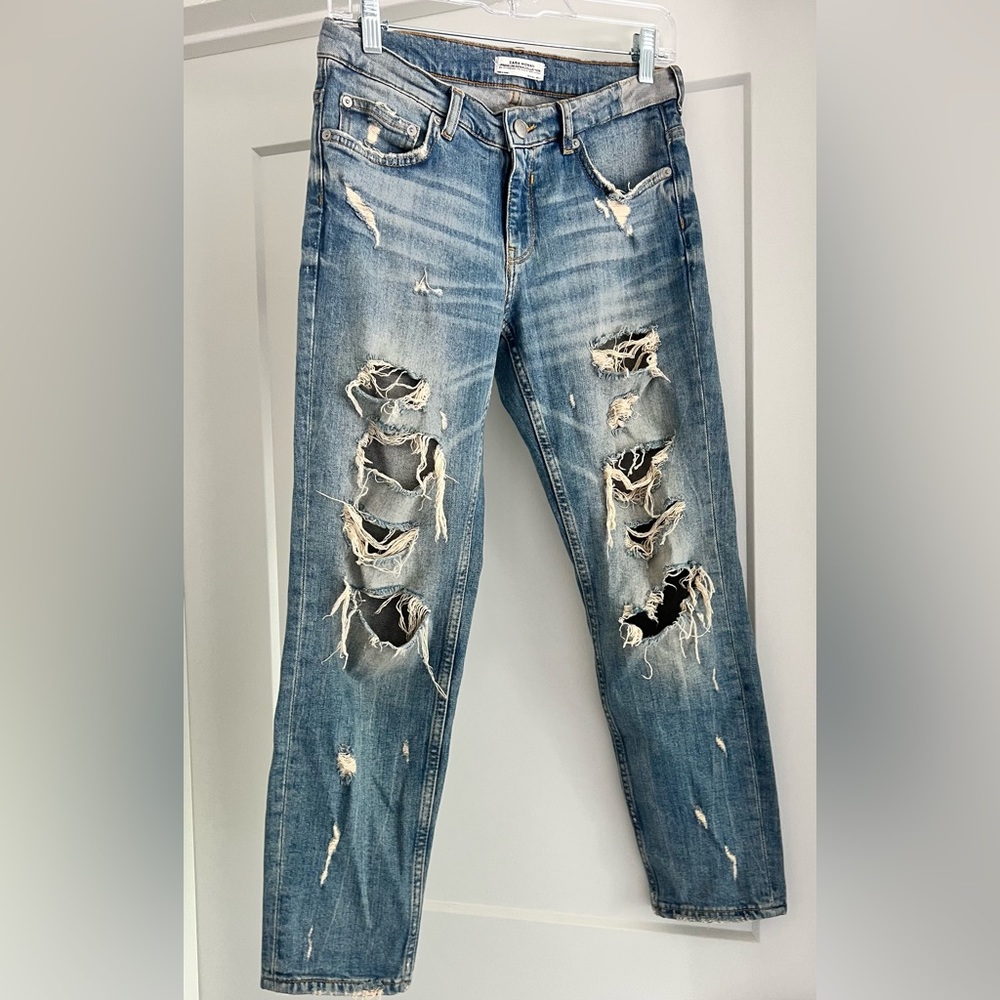 Zara women’s low rise jeans